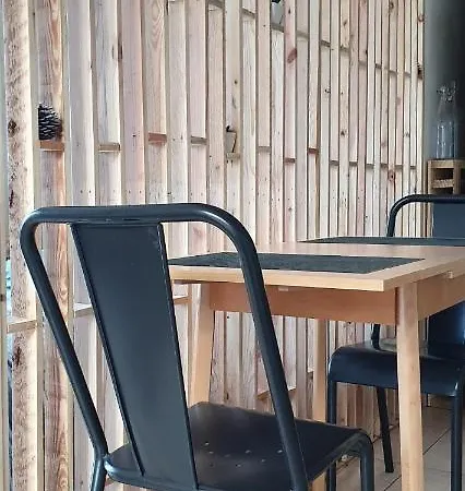 Holiday home Studio Cosy Avec Grande Terrasse Au Calme